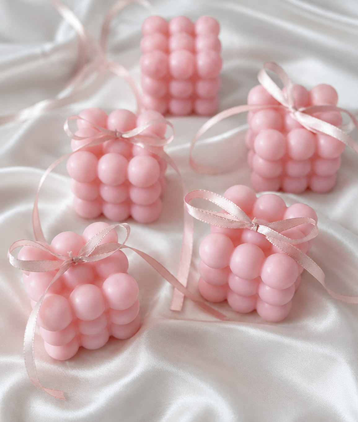 Velas en Forma de Cubo de Burbujas